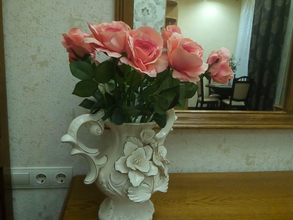 Central Apartments Киев Экстерьер фото